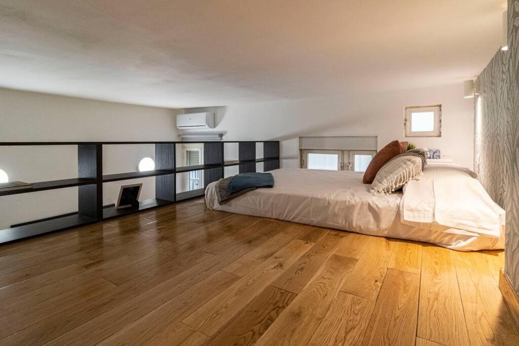 Pequeno Estudio Madrileno Экстерьер фото